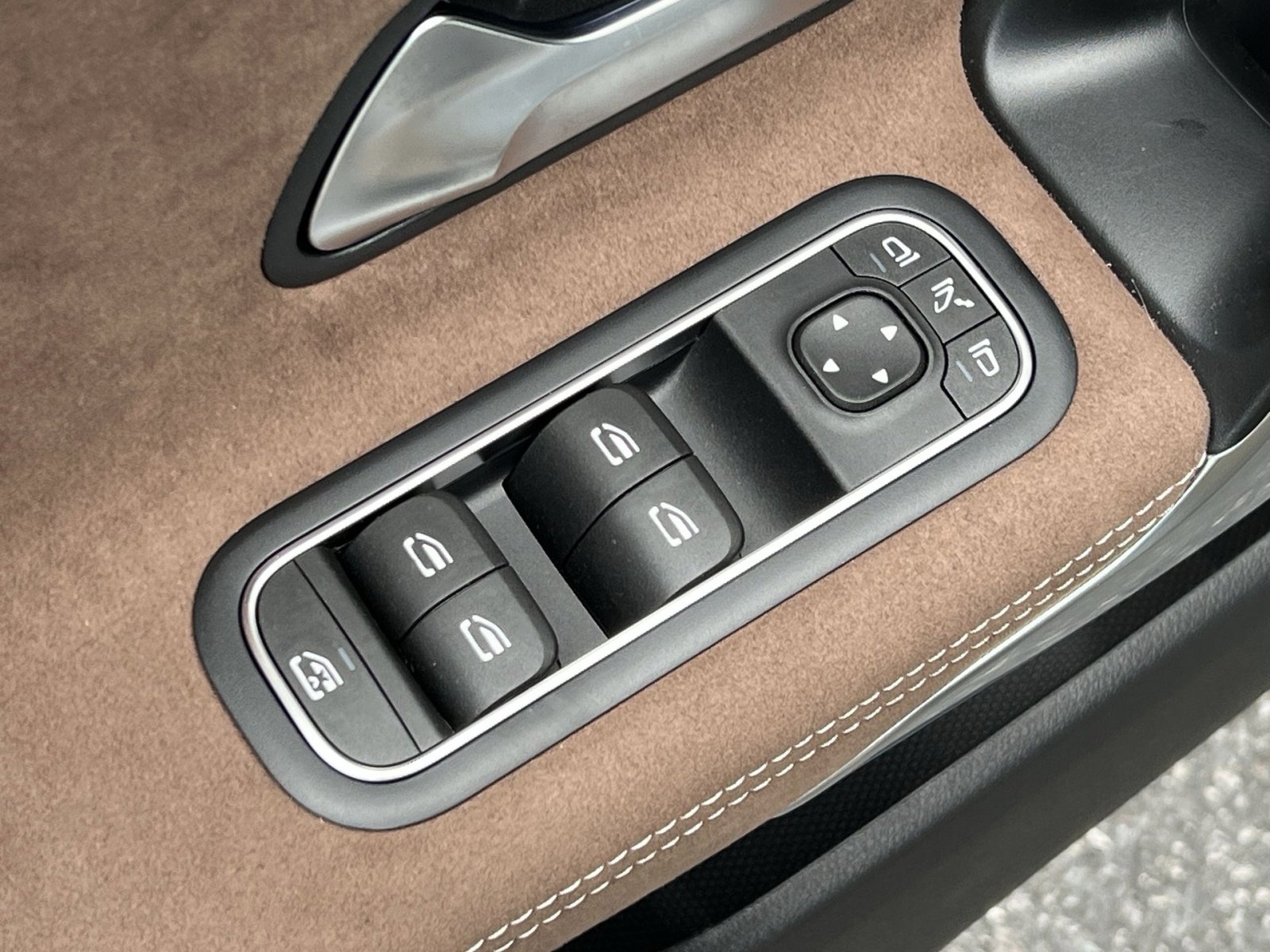 New 2026 Mercedes-Benz CLA 250 4MATIC image 13