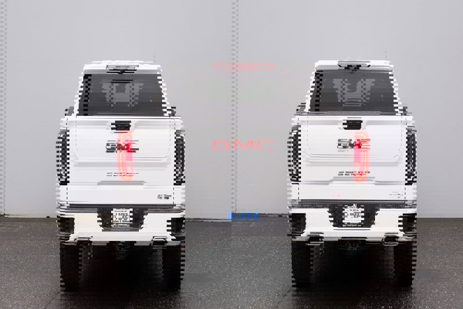 Used 2023 GMC Sierra 1500 AT4 w/ Technology Package image 26