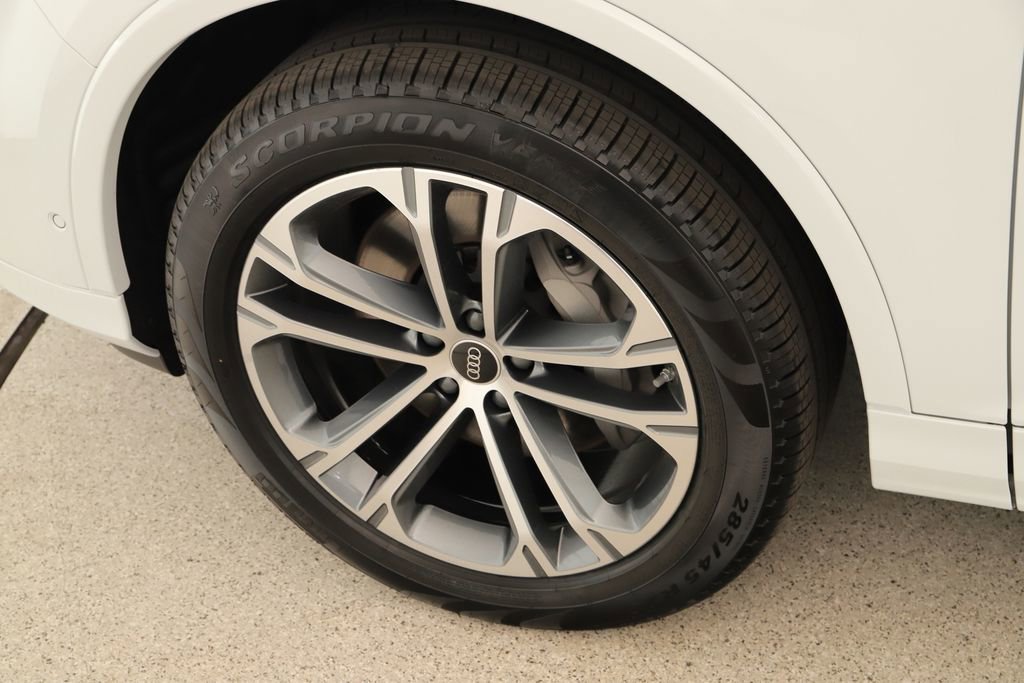 New 2026 Audi Q7 2.0T Premium image 30