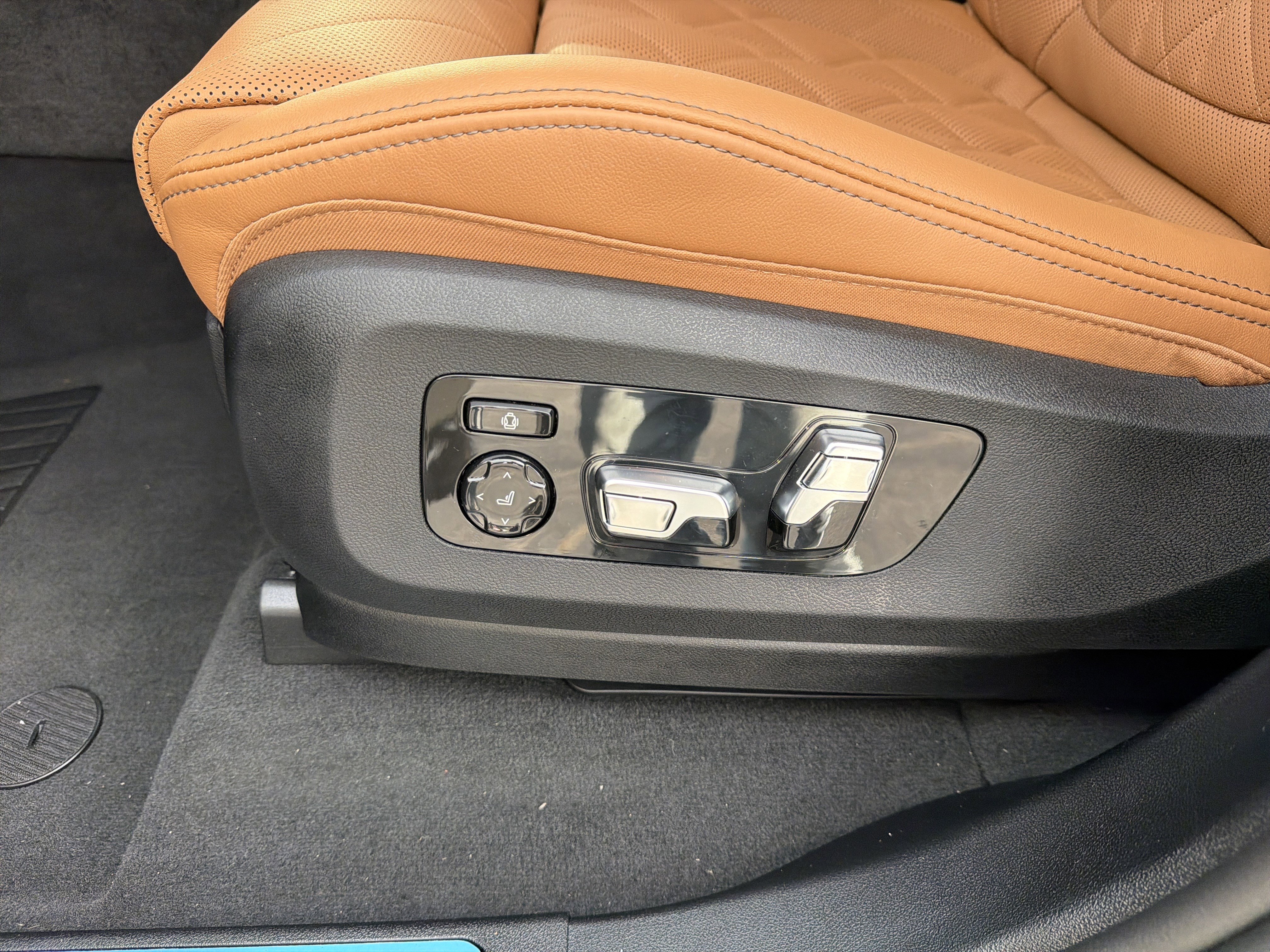 New 2026 BMW X5 sDrive40i RWD image 21