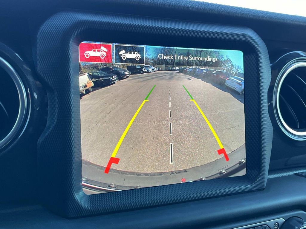 Used 2023 Jeep Wrangler Unlimited Rubicon 392 w/ Xtreme Recon 35" Tire Package image 39