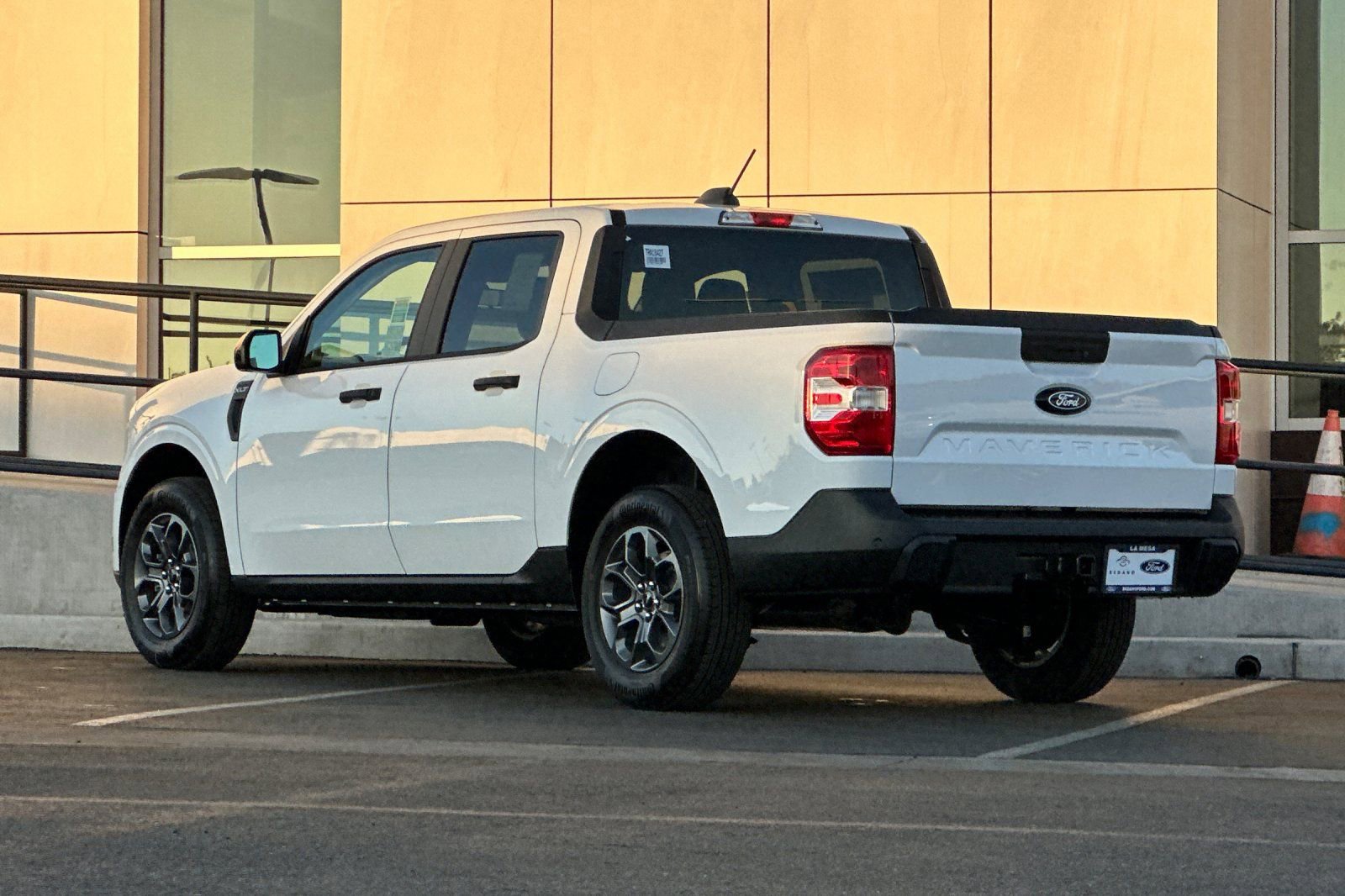 New 2026 Ford Maverick XLT w/ XLT Luxury Package image 5