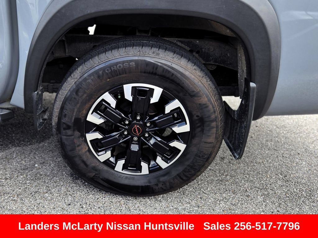 Used 2023 Nissan Frontier PRO-4X w/ Pro Convenience Package AWD/4WD image 12