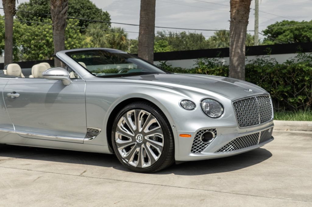 Used 2022 Bentley Continental GT Mulliner AWD/4WD image 12