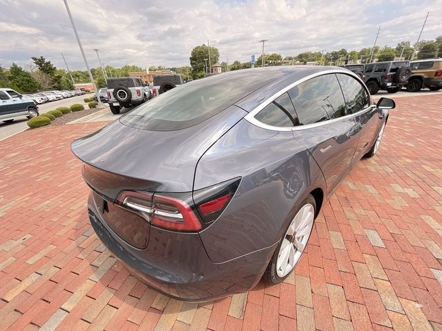 Used 2020 Tesla Model 3 Standard Range Plus RWD image 35