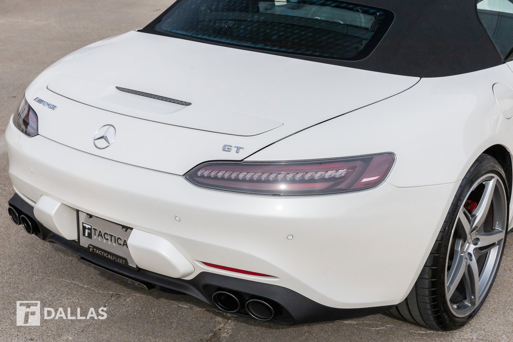 Used 2021 Mercedes-Benz AMG GT Roadster image 16