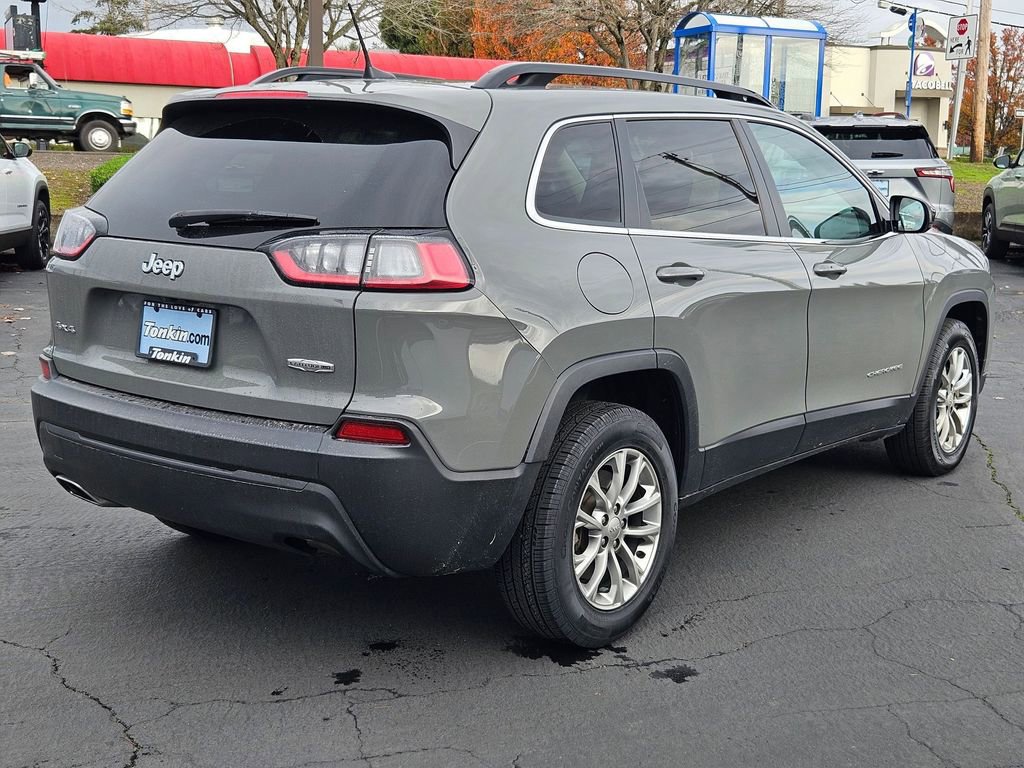 Used 2022 Jeep Cherokee Latitude Lux w/ Mopar Interior Package image 6