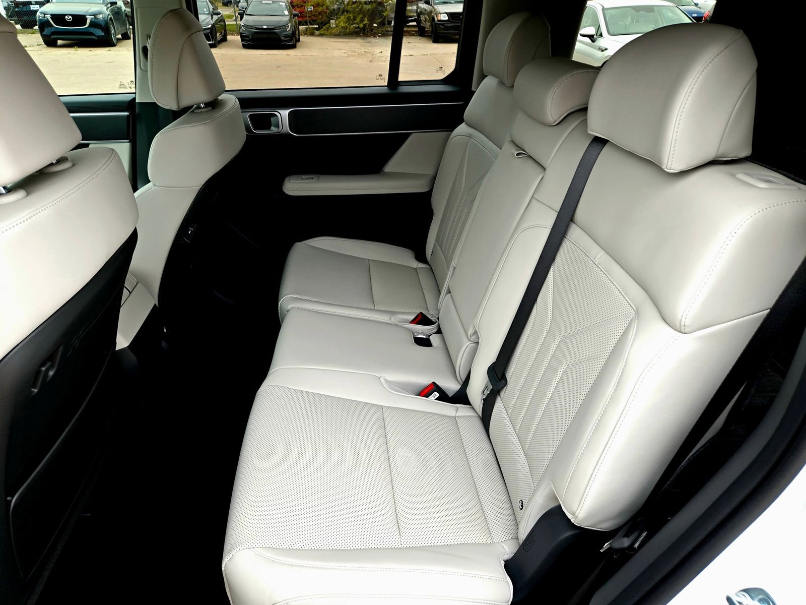 New 2026 Hyundai Santa Fe SEL FWD image 17