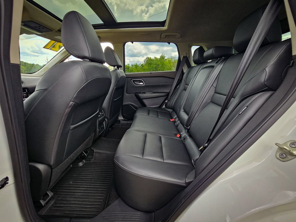 Used 2021 Nissan Rogue SL w/ Premium Package AWD/4WD image 31