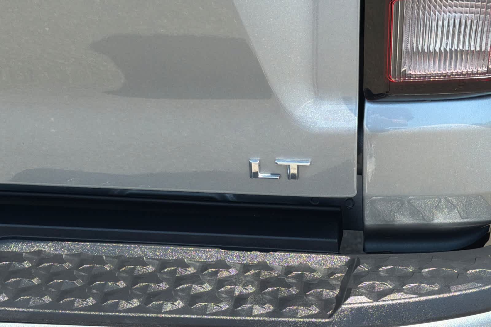 Used 2023 Chevrolet Colorado LT w/ LT Convenience Package RWD image 31