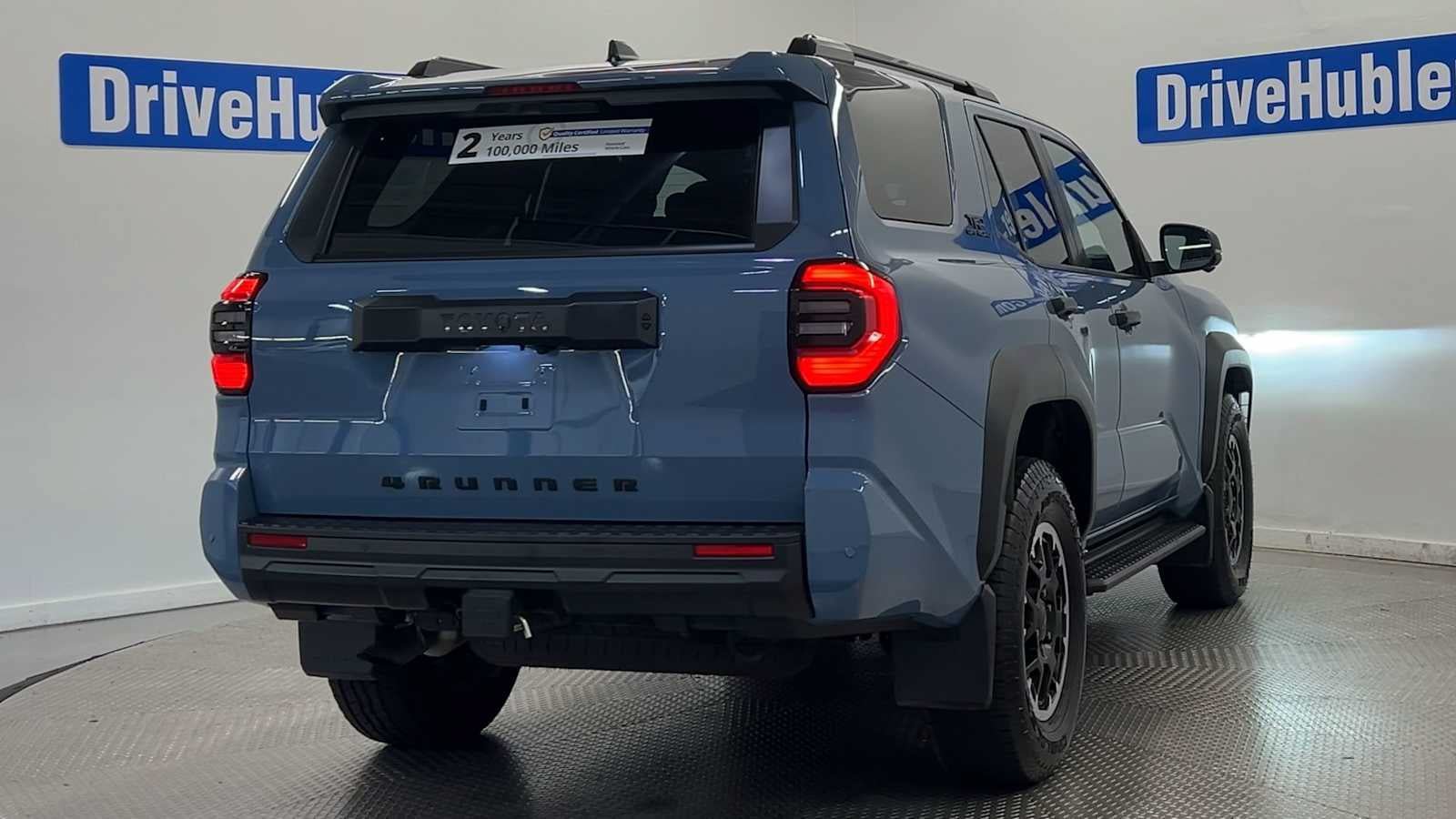 Used 2025 Toyota 4Runner TRD Off-Road Premium AWD/4WD image 7