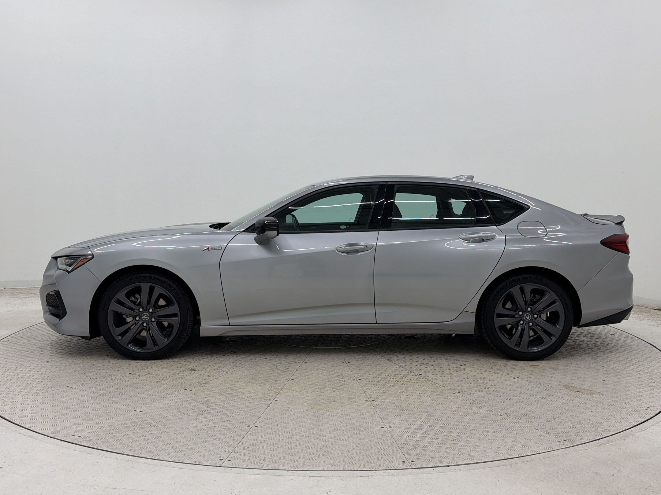 Used 2022 Acura TLX w/ A-SPEC Package AWD/4WD image 2