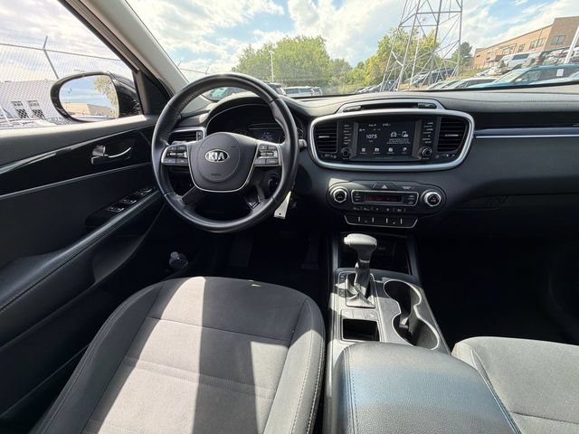 Used 2019 Kia Sorento FWD w/ Option Group 020 image 18