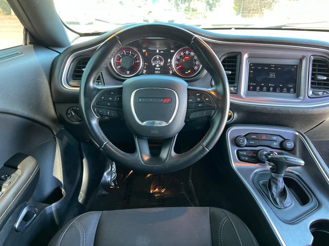 Used 2018 Dodge Challenger SXT RWD image 12