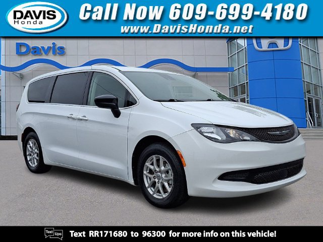 Used 2024 Chrysler Voyager LX