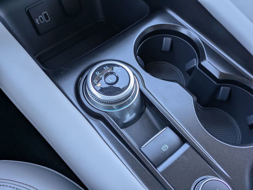 New 2026 Ford Explorer Active w/ Active Comfort Package image 12