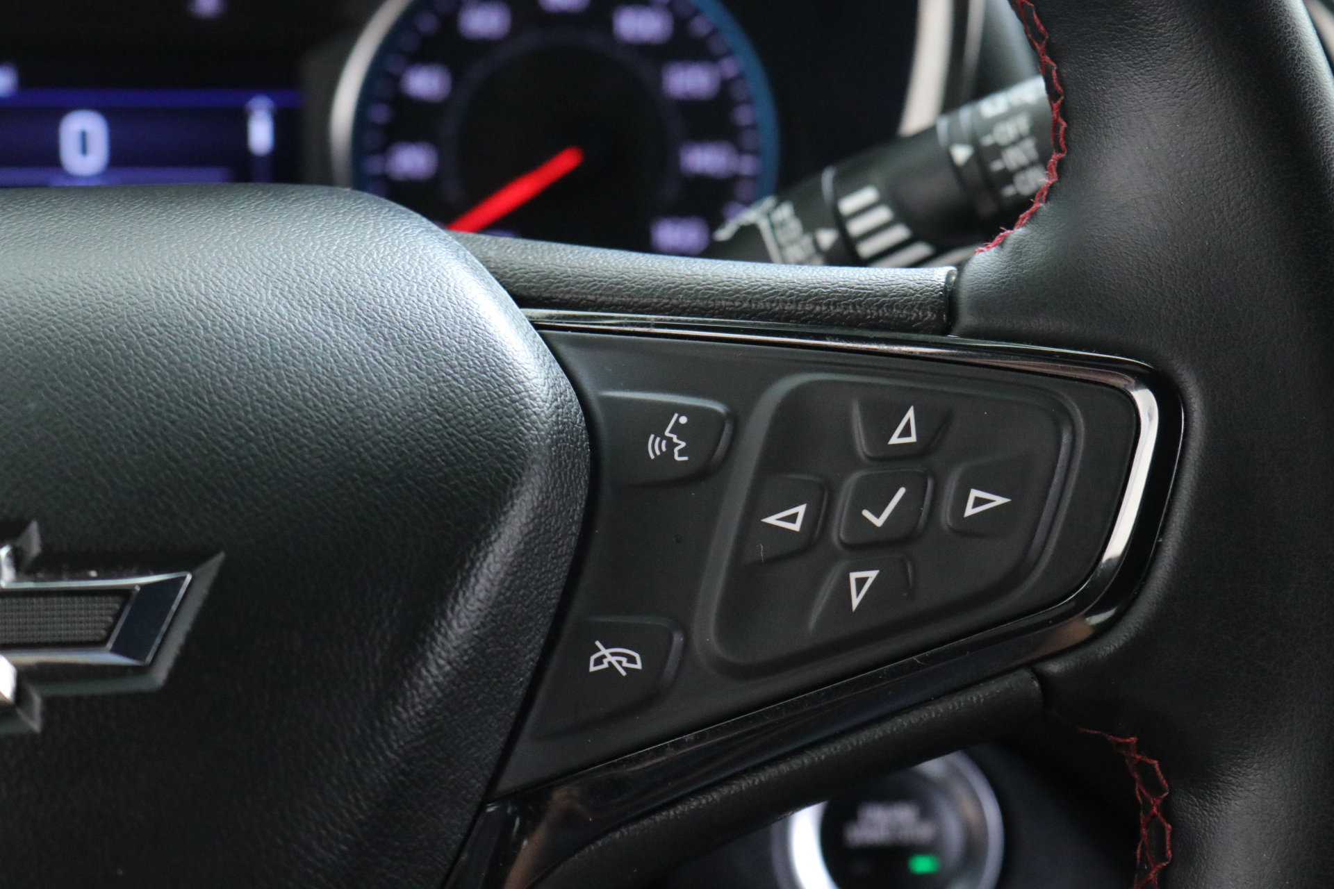 Used 2024 Chevrolet Equinox RS image 15