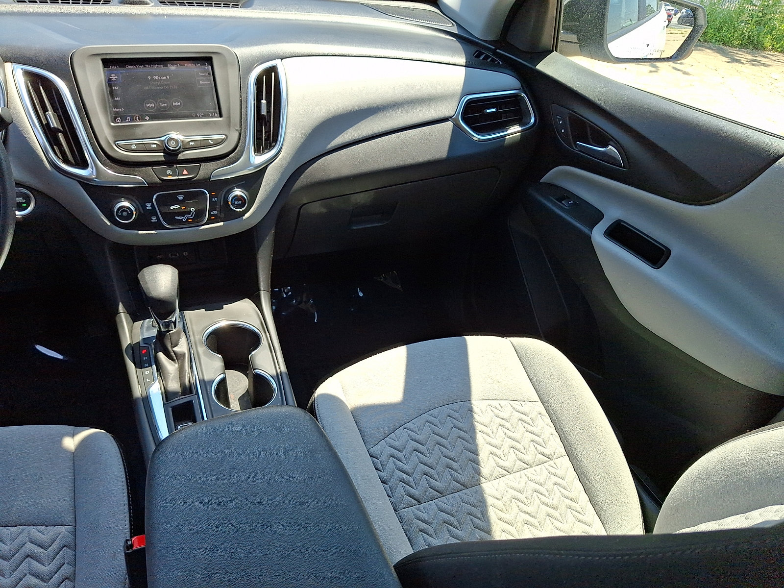 Used 2024 Chevrolet Equinox LS w/ Sport Edition AWD/4WD image 16