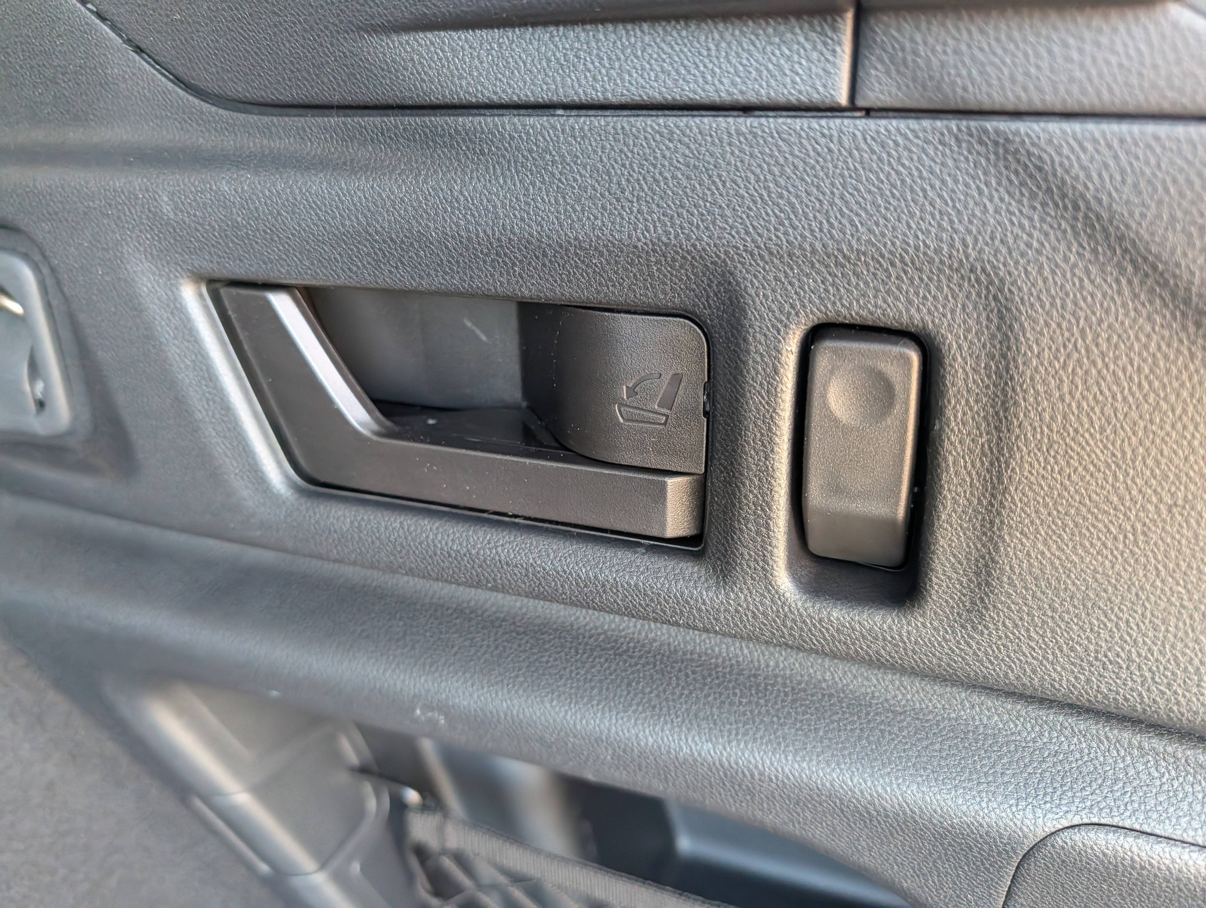 Used 2022 Subaru Outback Touring image 18