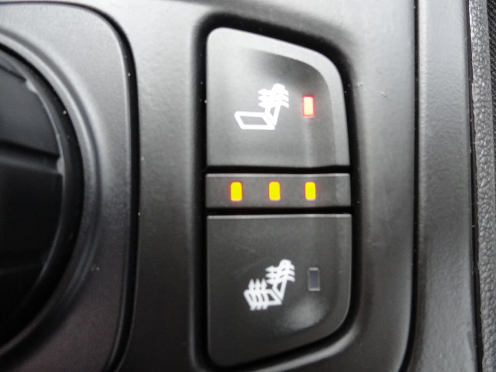 Used 2020 GMC Terrain SLT AWD/4WD image 26