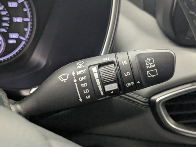 Used 2023 Hyundai Santa Fe SEL FWD image 20