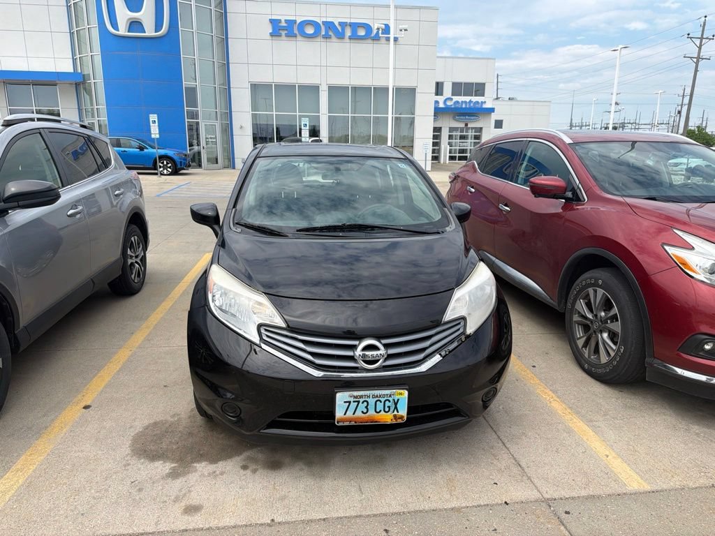 Used 2015 Nissan Versa Note S Plus FWD image 2