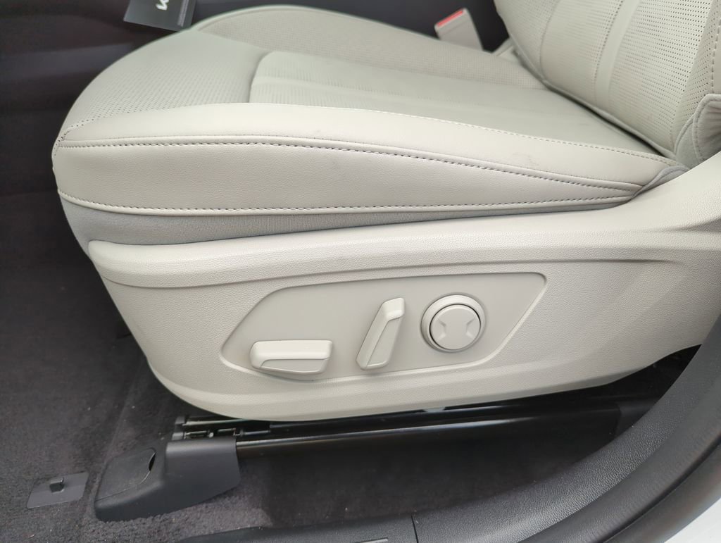 New 2026 Kia Sorento S image 20