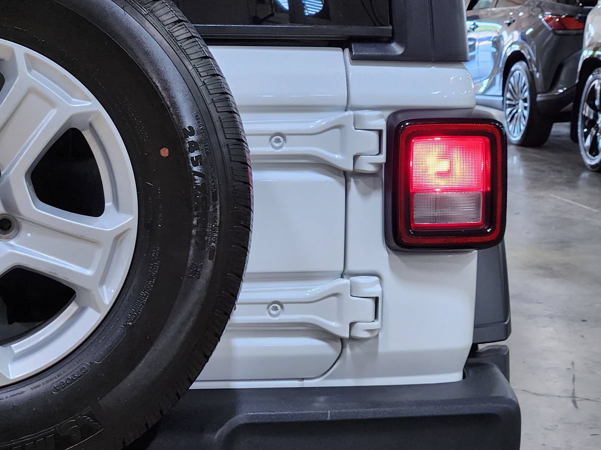Used 2023 Jeep Wrangler Sport AWD/4WD image 22