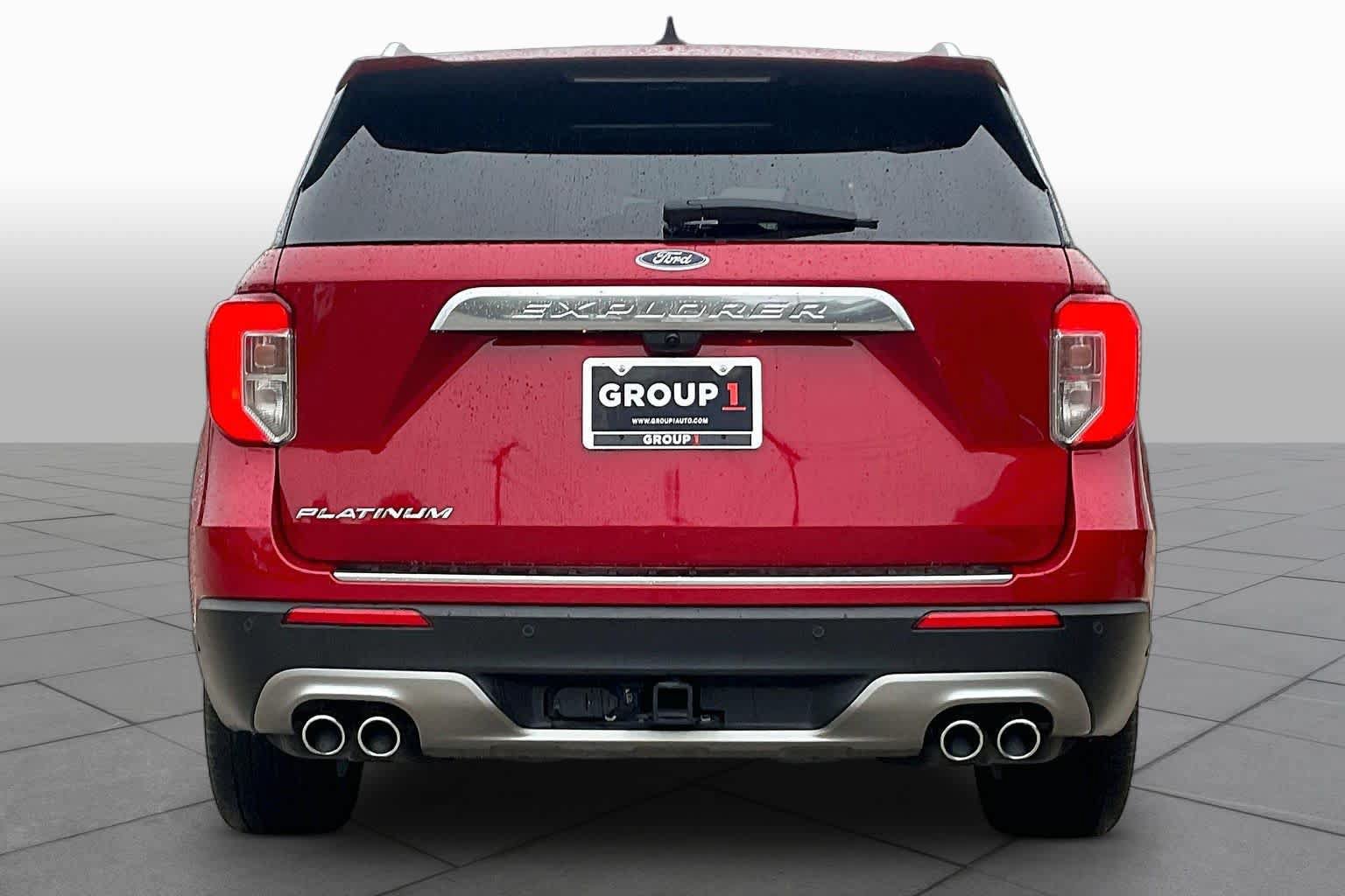 Used 2021 Ford Explorer Platinum w/ Premium Technology Package RWD image 5