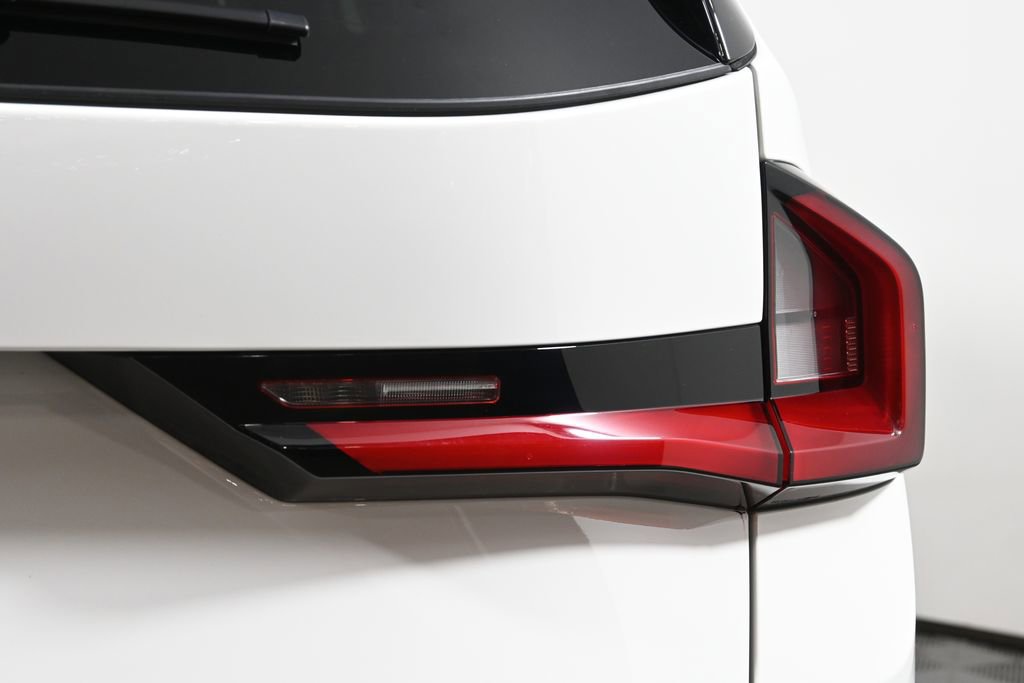 Certified 2023 BMW X1 xDrive28i image 13