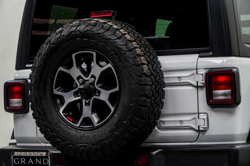 Used 2022 Jeep Wrangler Unlimited Rubicon AWD/4WD image 14