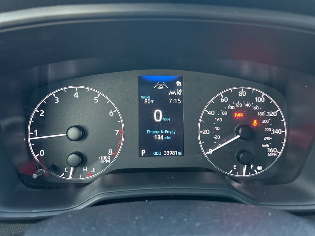 Used 2024 Toyota Corolla Cross LE FWD image 21
