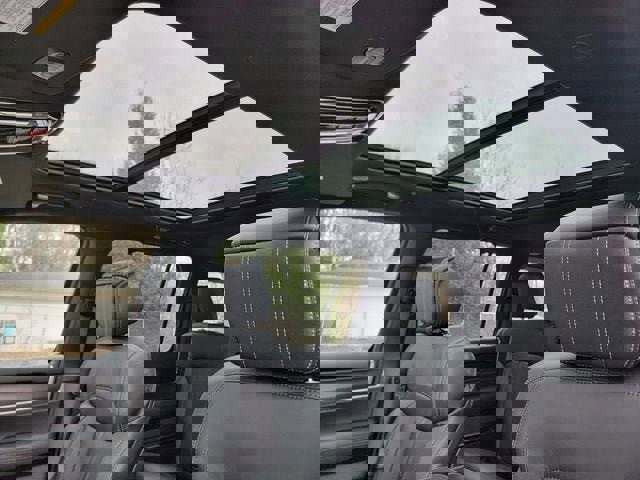 New 2026 Jeep Grand Wagoneer Summit image 4