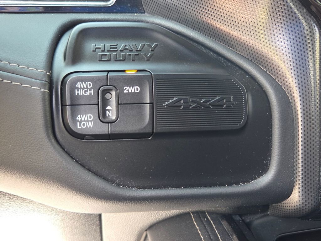 Used 2024 RAM 3500 Limited image 19