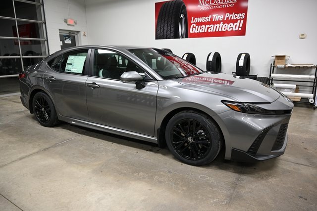 New 2026 Toyota Camry SE image 4