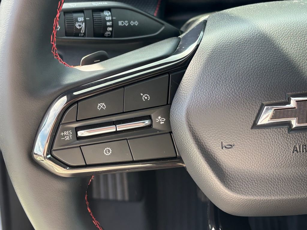 Used 2026 Chevrolet Equinox RS w/ Safety and Technology Package image 15