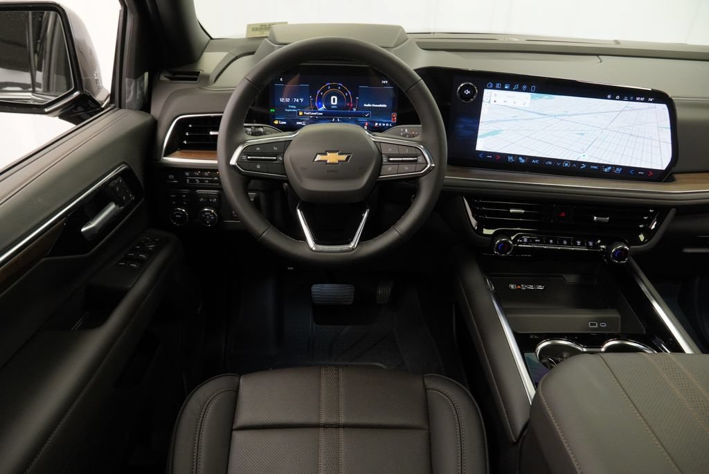 New 2026 Chevrolet Suburban High Country w/ Sun And Tow Package AWD/4WD image 16