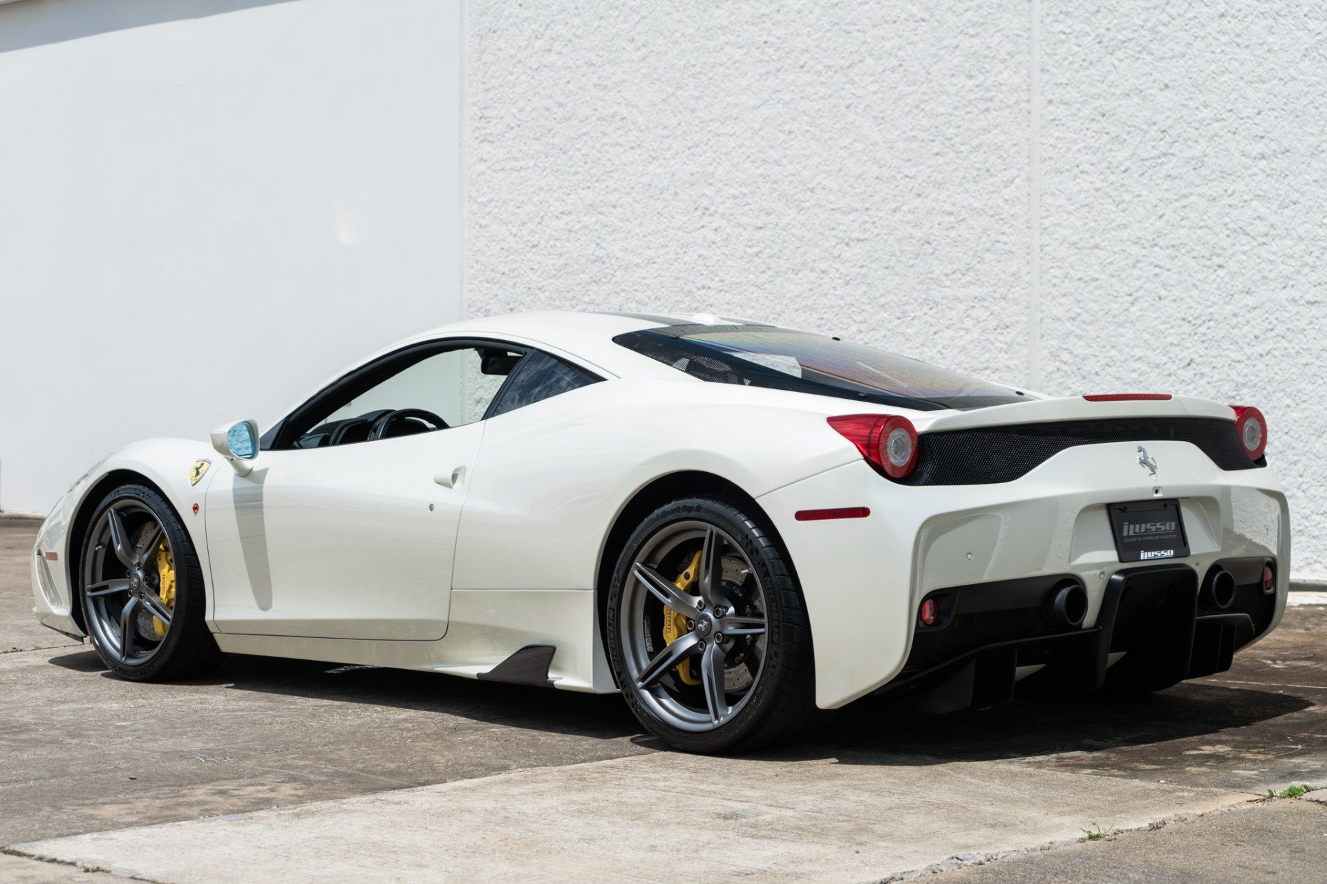 Used 2015 Ferrari 458 Speciale Coupe RWD image 4