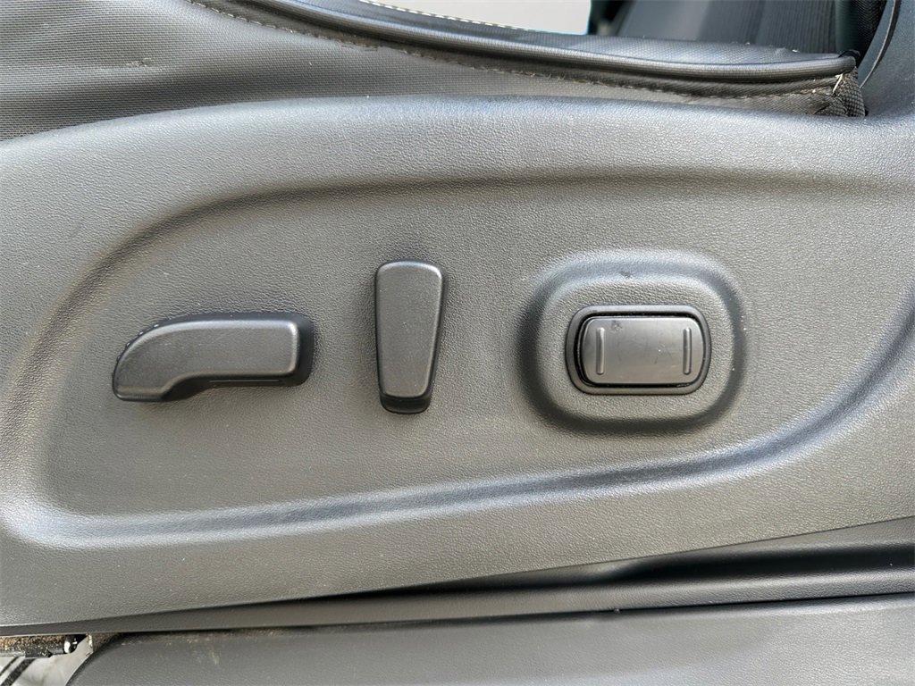 Used 2018 Nissan Titan PRO-4X w/ Pro-4x Utility Package image 25