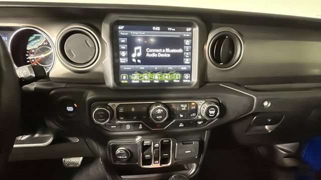 Used 2021 Jeep Gladiator Sport AWD/4WD image 21