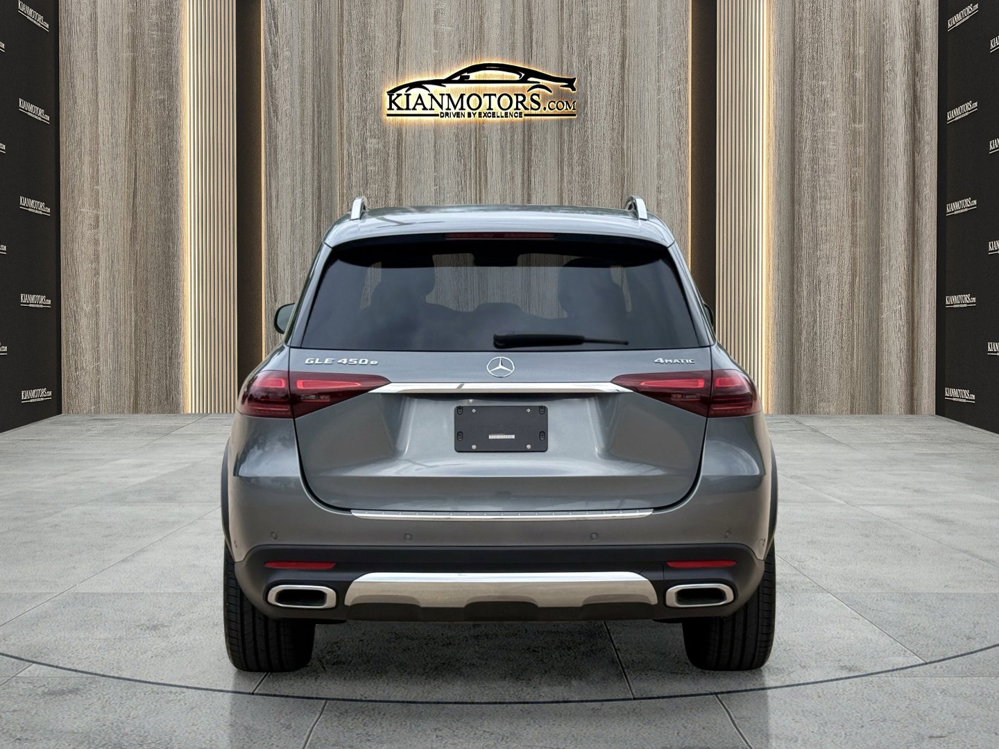 Used 2025 Mercedes-Benz GLE 450e 4MATIC image 6