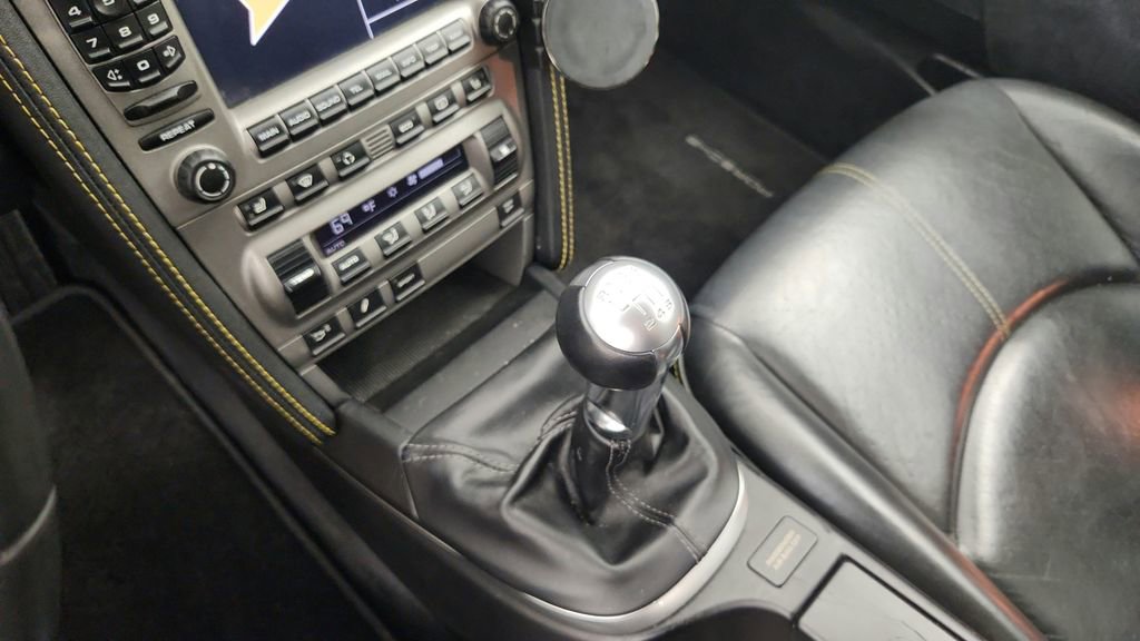 Used 2007 Porsche 911 Turbo image 36