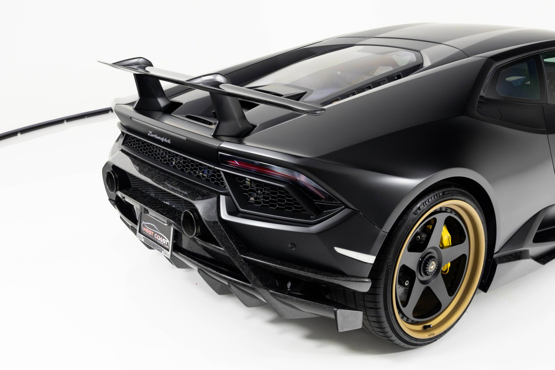 Used 2018 Lamborghini Huracan Performante image 69