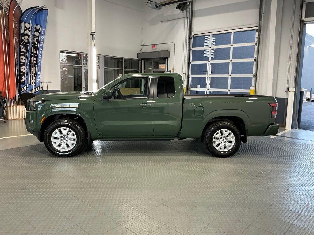 Used 2024 Nissan Frontier SV w/ SV Convenience Package image 23