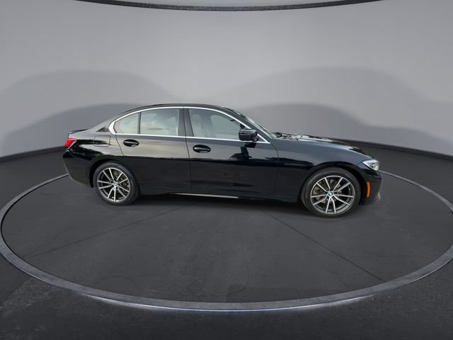 Used 2020 BMW 330i Sedan w/ Convenience Package RWD image 9