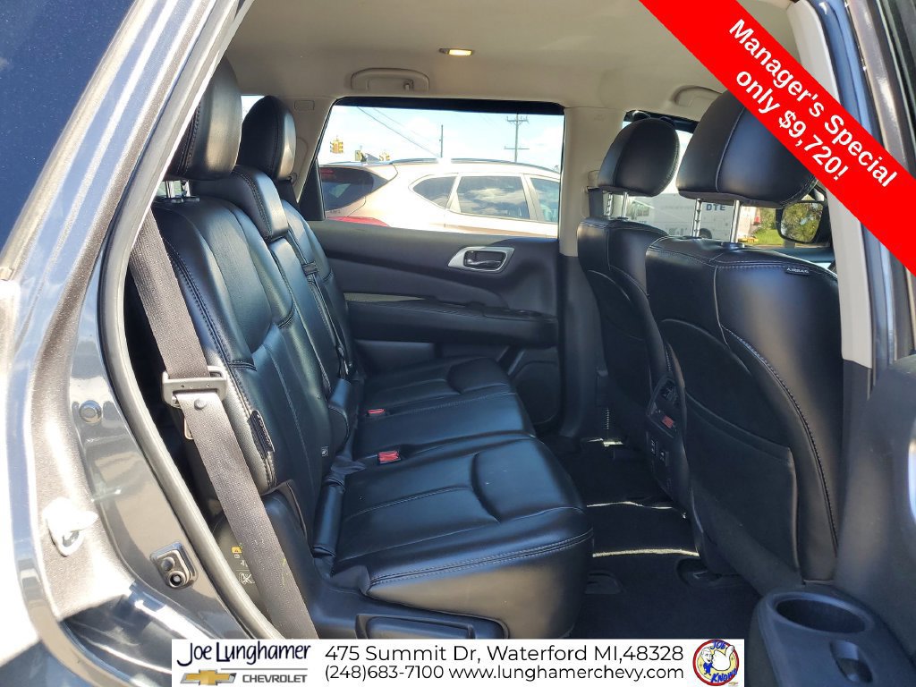 Used 2018 Nissan Pathfinder SL w/ Midnight Edition Package AWD/4WD image 27