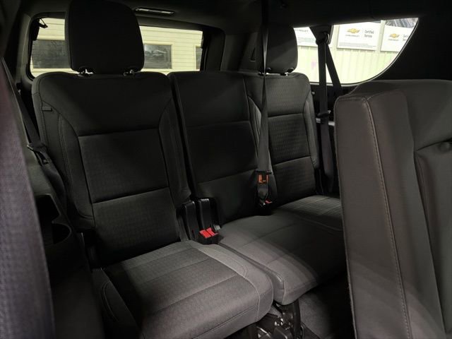 Used 2024 Chevrolet Suburban LS w/ Driver Alert Package image 28