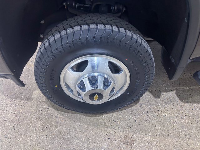 Used 2021 Chevrolet Silverado 3500 High Country image 12