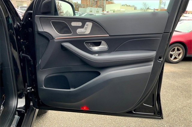 Used 2025 Mercedes-Benz GLE 350 4MATIC image 19