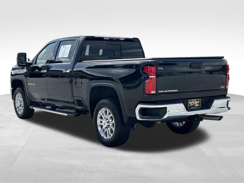Used 2024 Chevrolet Silverado 2500 LTZ w/ LTZ Plus Package AWD/4WD image 5
